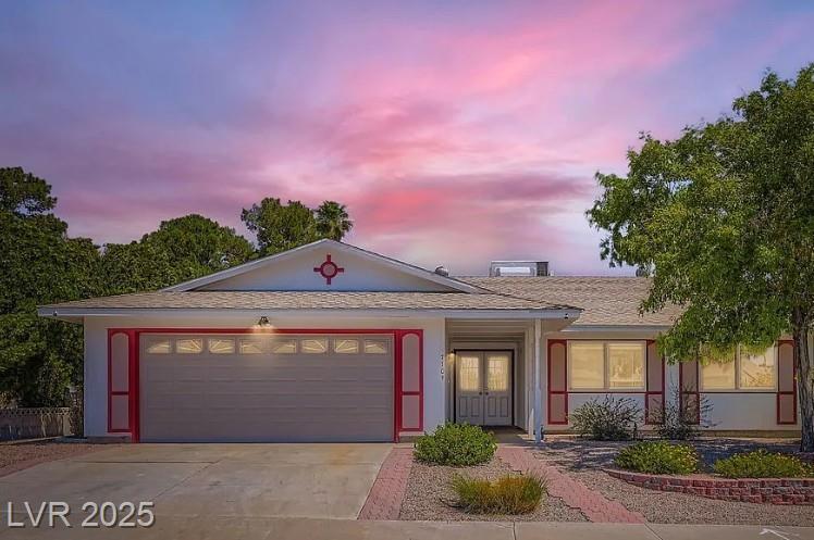 7704 Peacock AVE