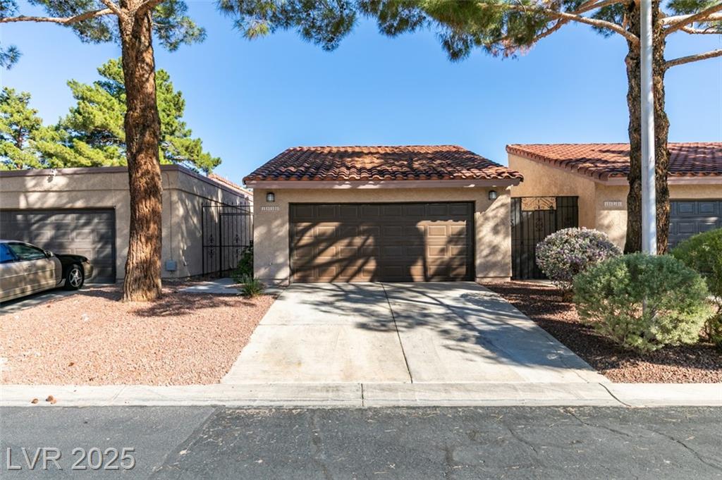 1850 Camino Verde LN