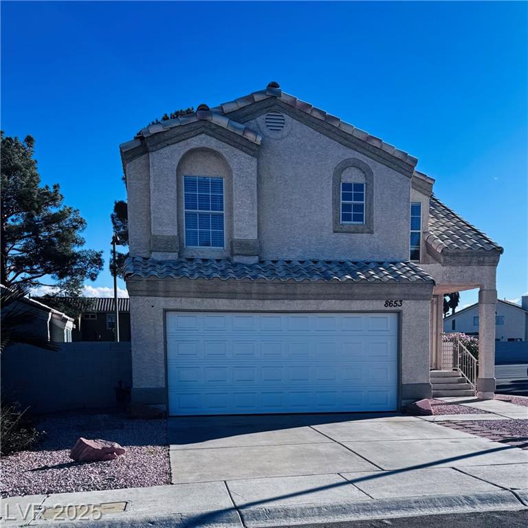 8653 Freeport LN