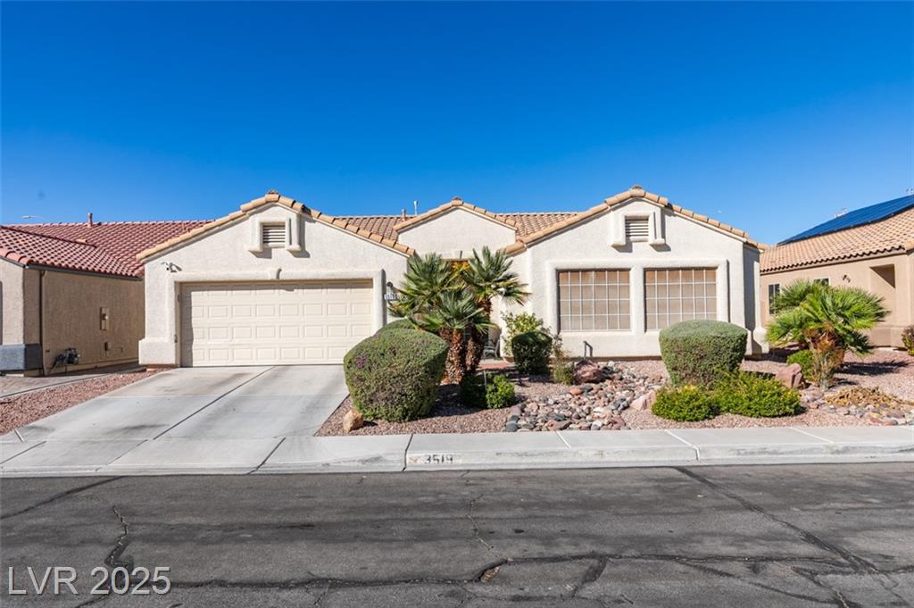 3519 Trotting Horse RD
