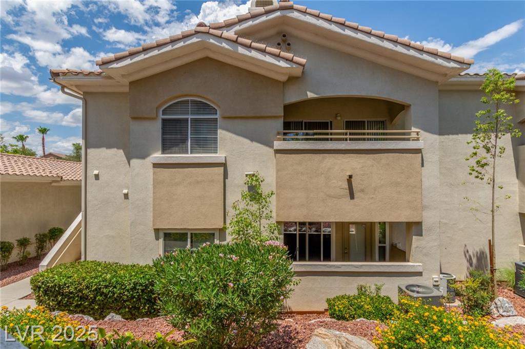 1500 Cardinal Peak LN