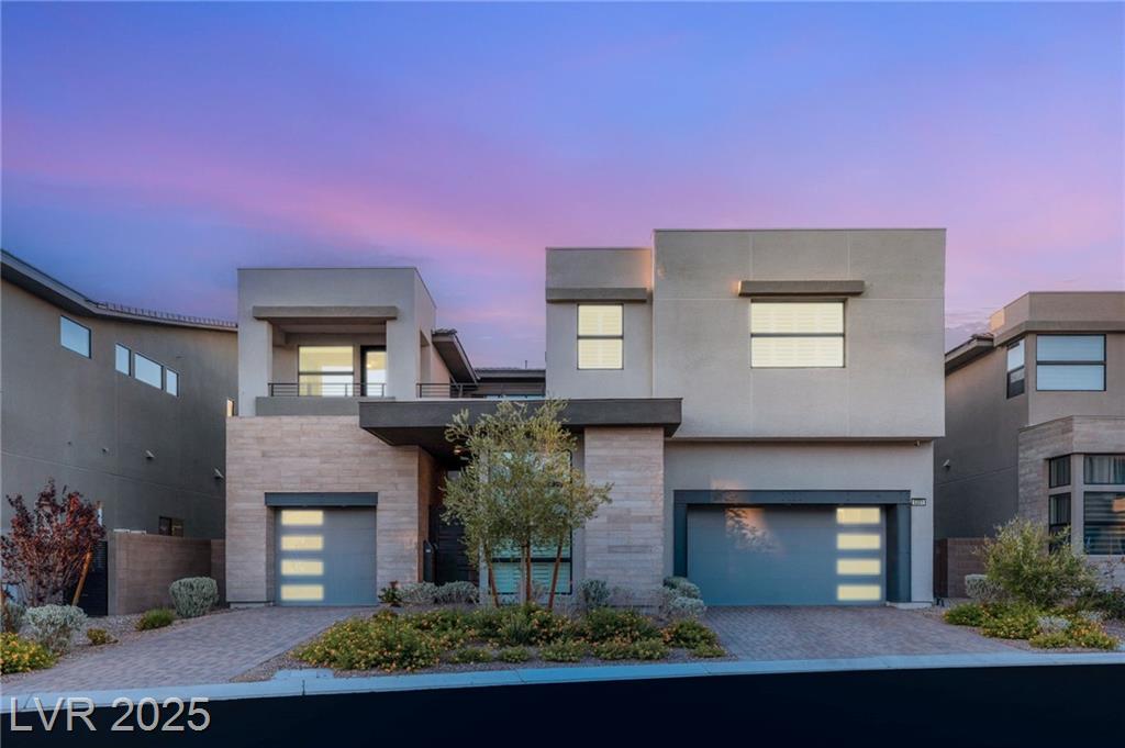 5201 Fading Sunset DR