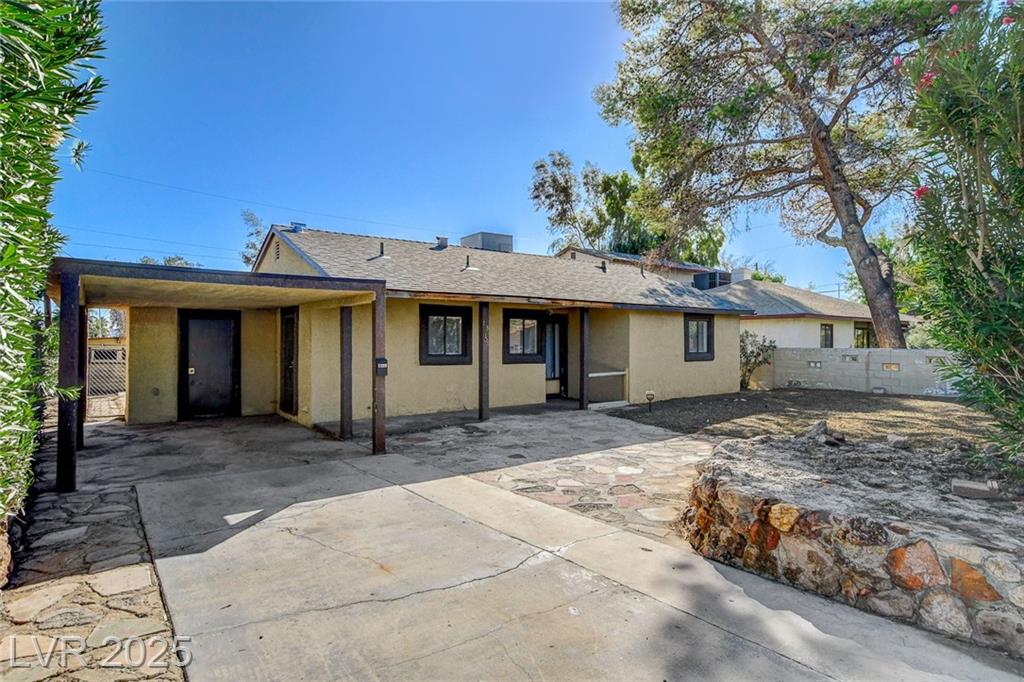 1313 Pauline WAY