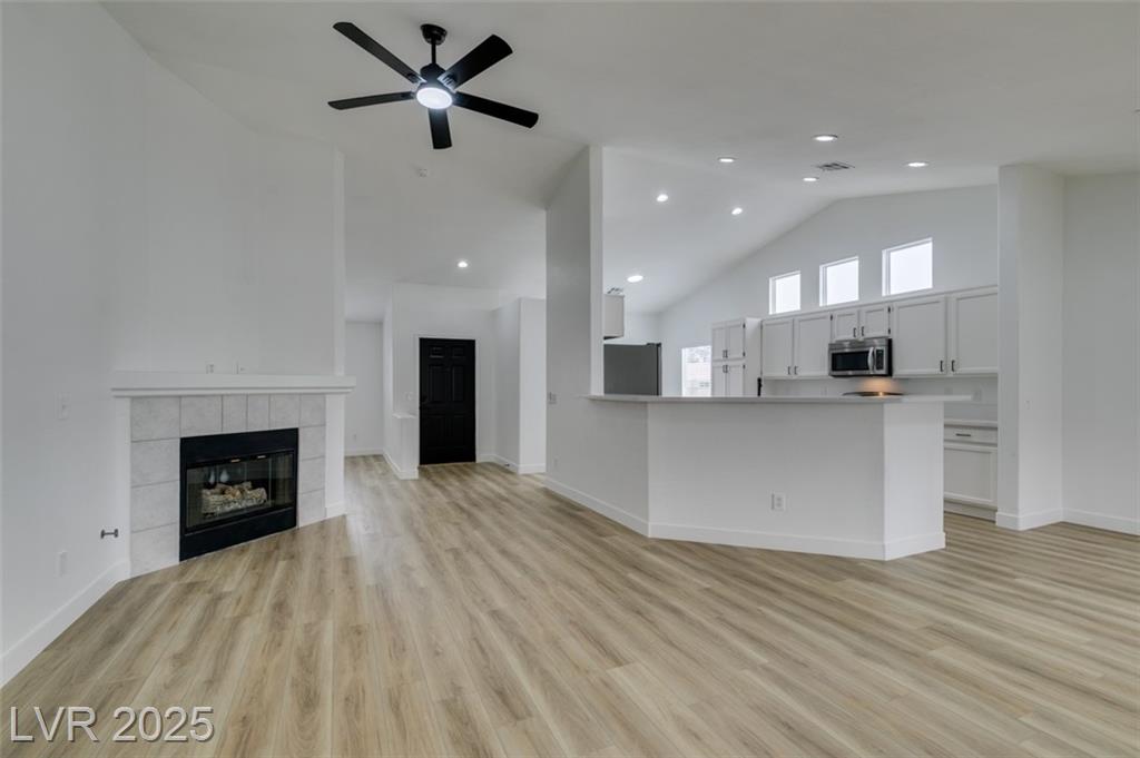 2403 Sexton AVE