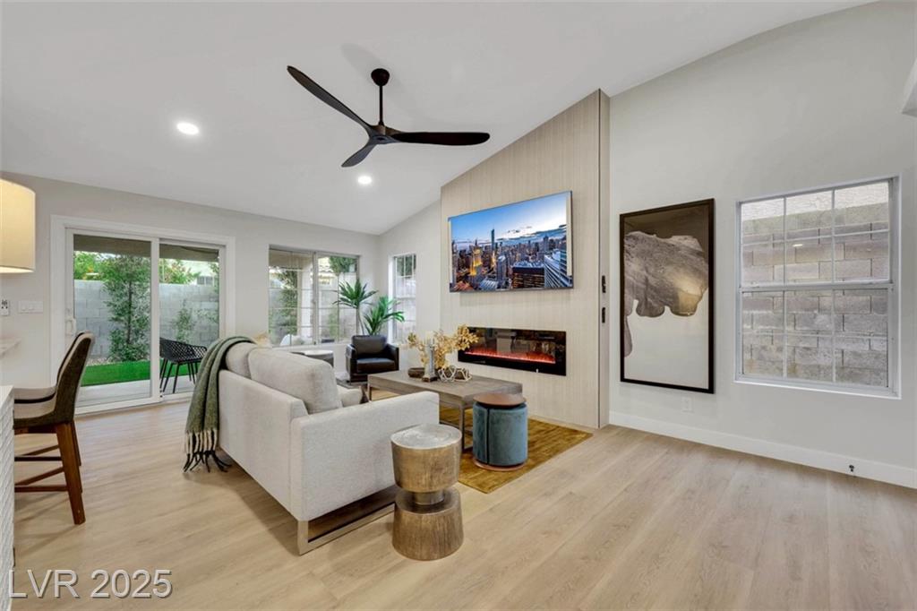 7701 Sea Cliff WAY
