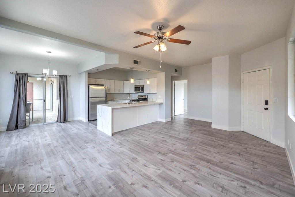 10233 King Henry AVE