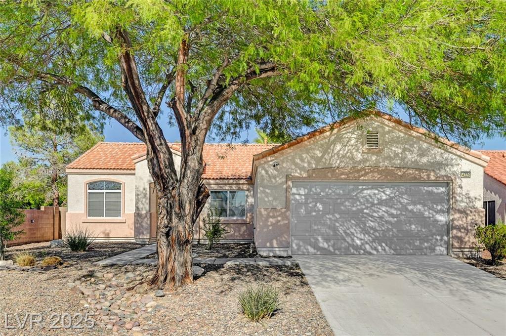 4226 El Campo Grande AVE