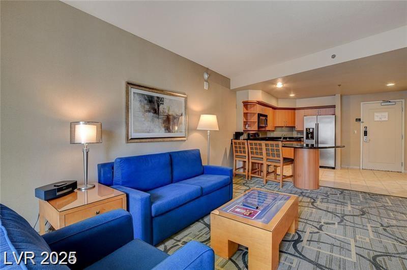 211 Flamingo RD
