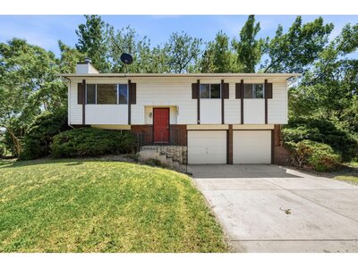 307 Bluebird Ct