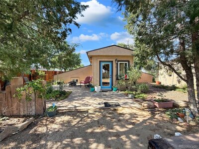1327 Colorado St
