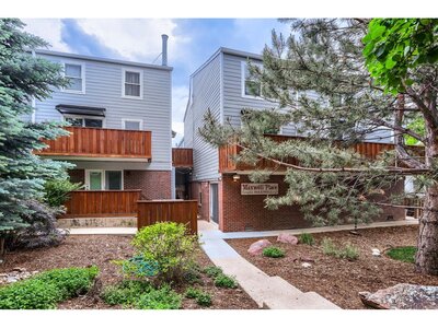 1111 Maxwell Ave