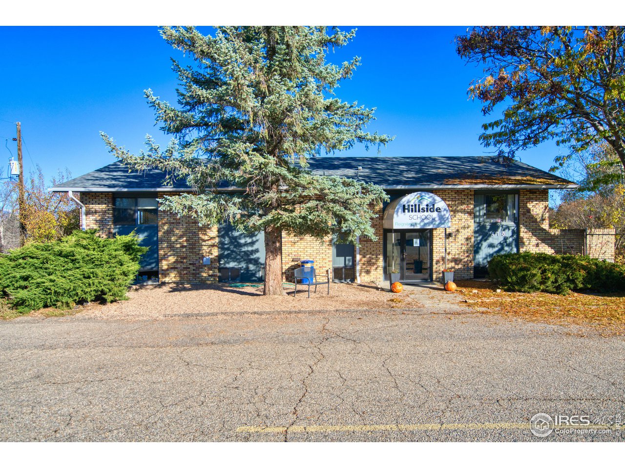 7415 Lookout Rd