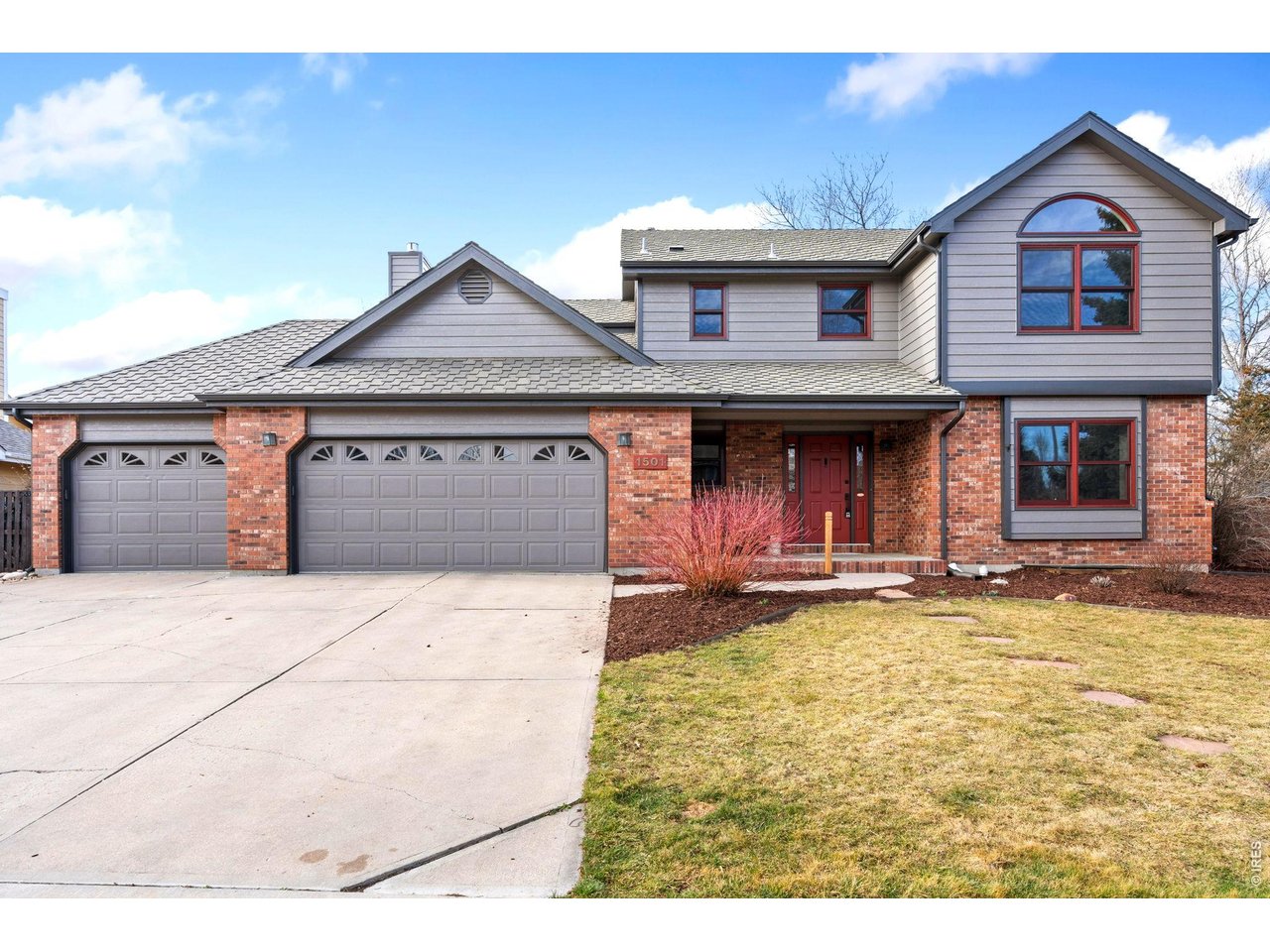 1501 Redberry Ct