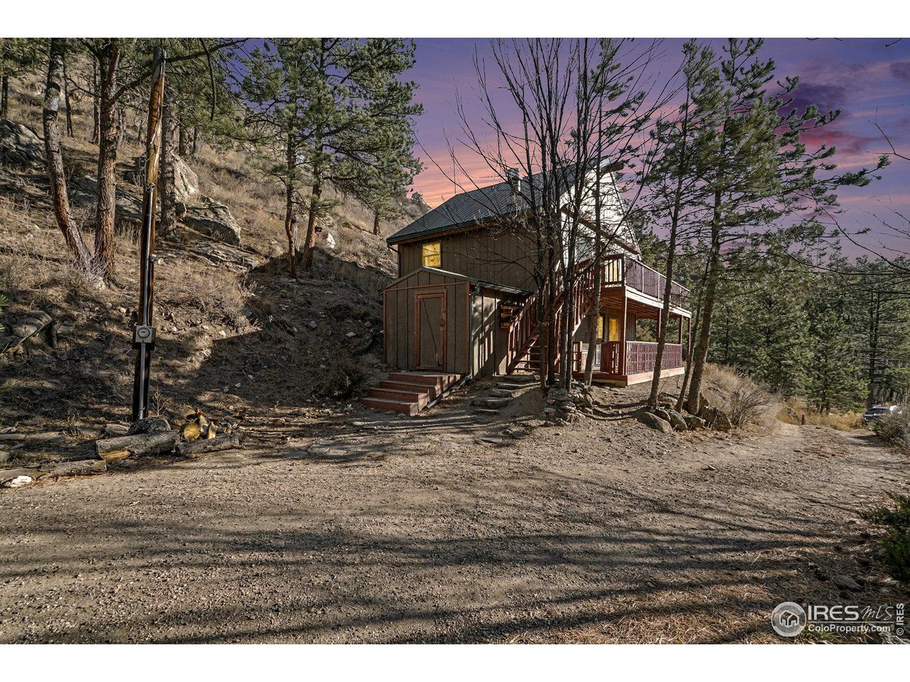 280 Streamside Dr