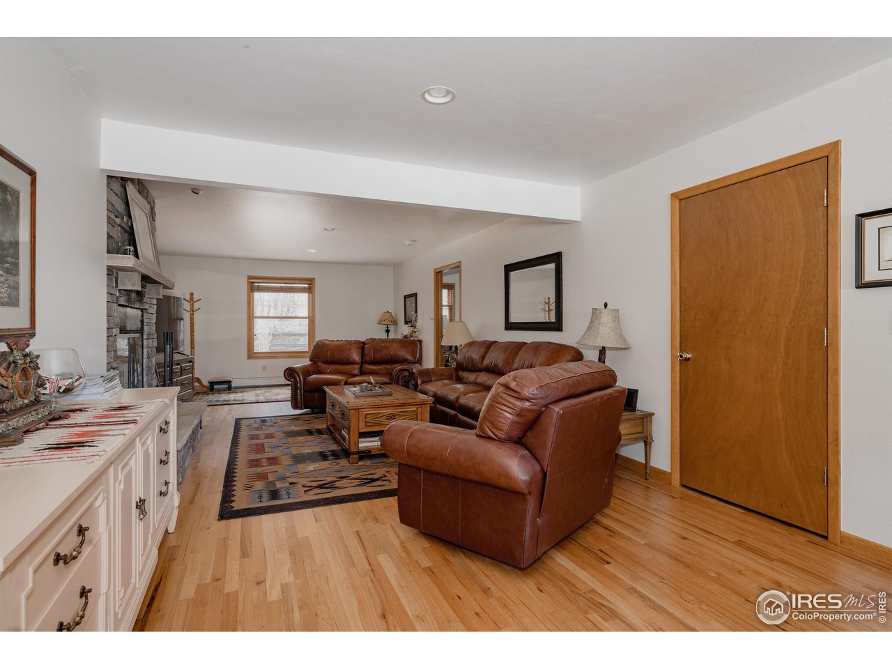 1026 Lexington Ln