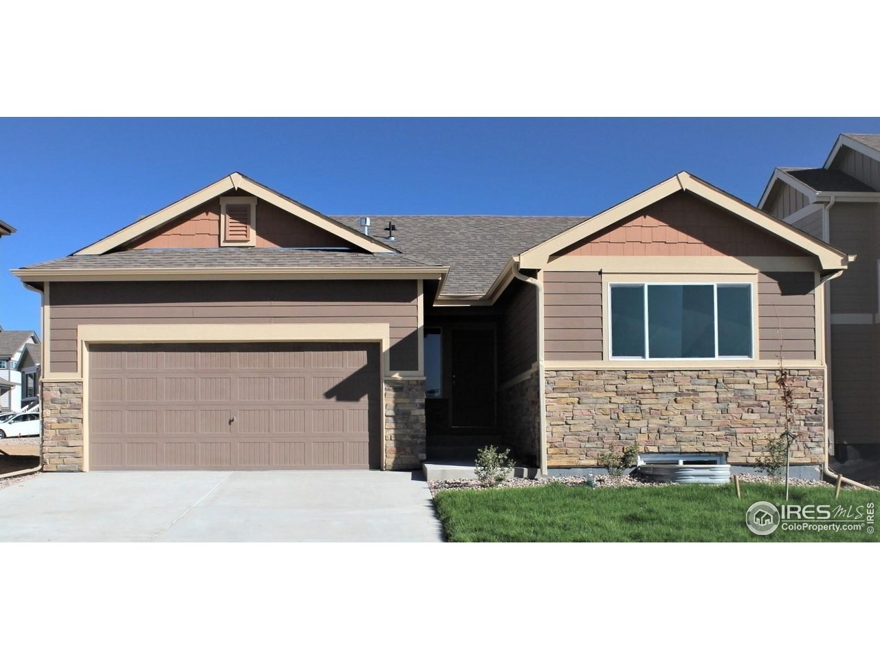 4865 Grapevine Way