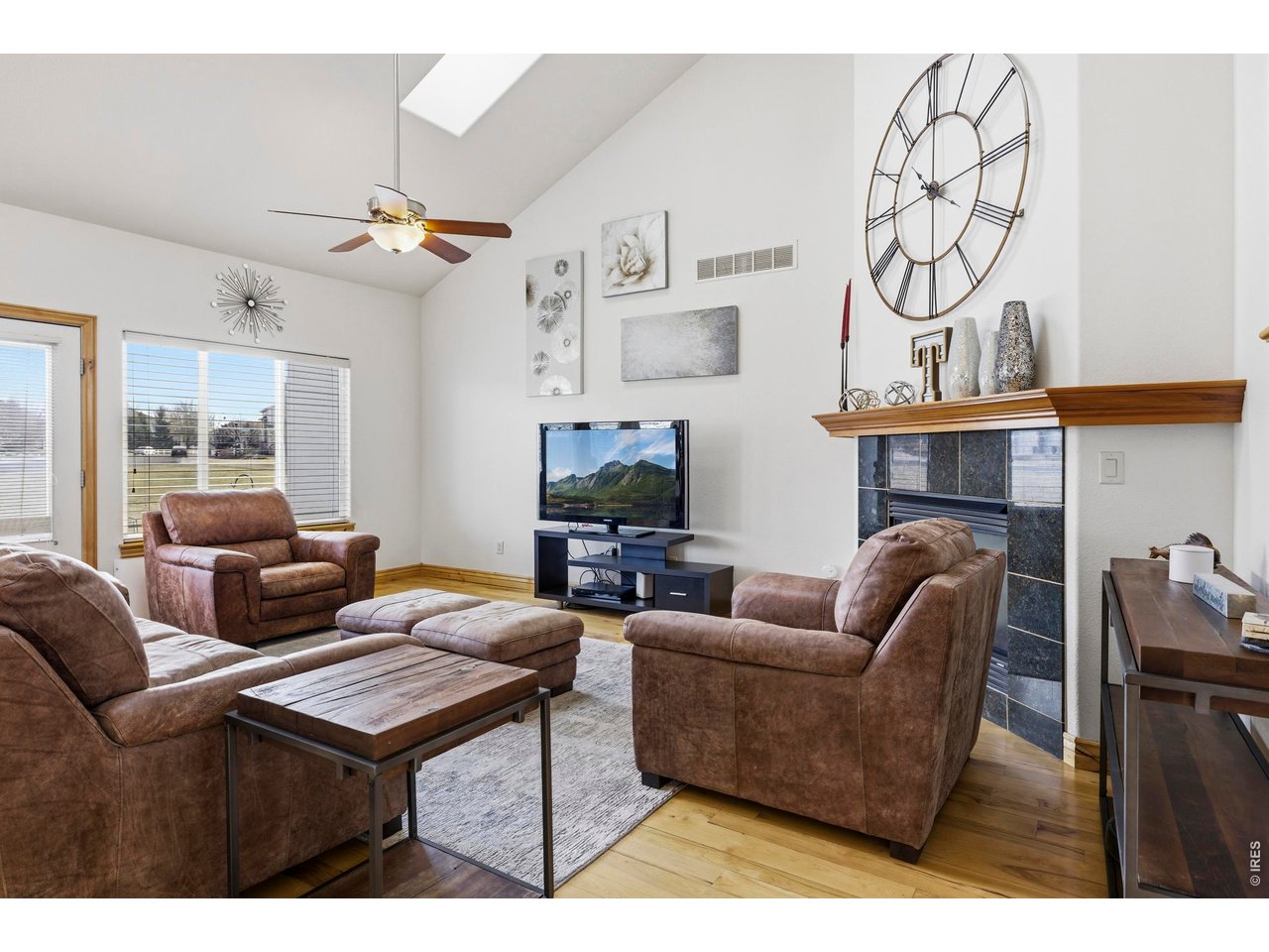 8295 Avalon Ct