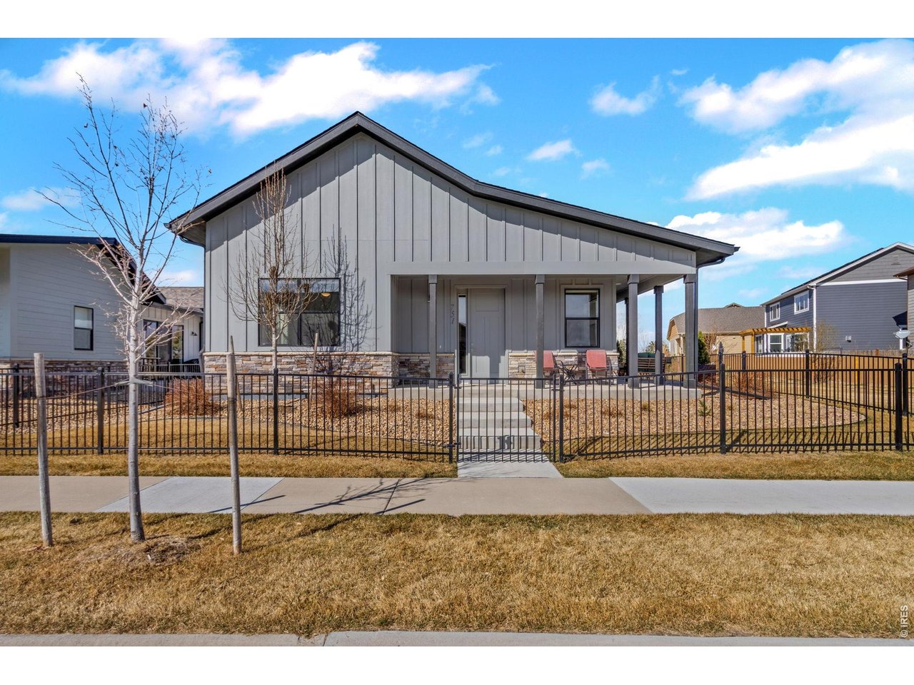 751 Campfire Dr