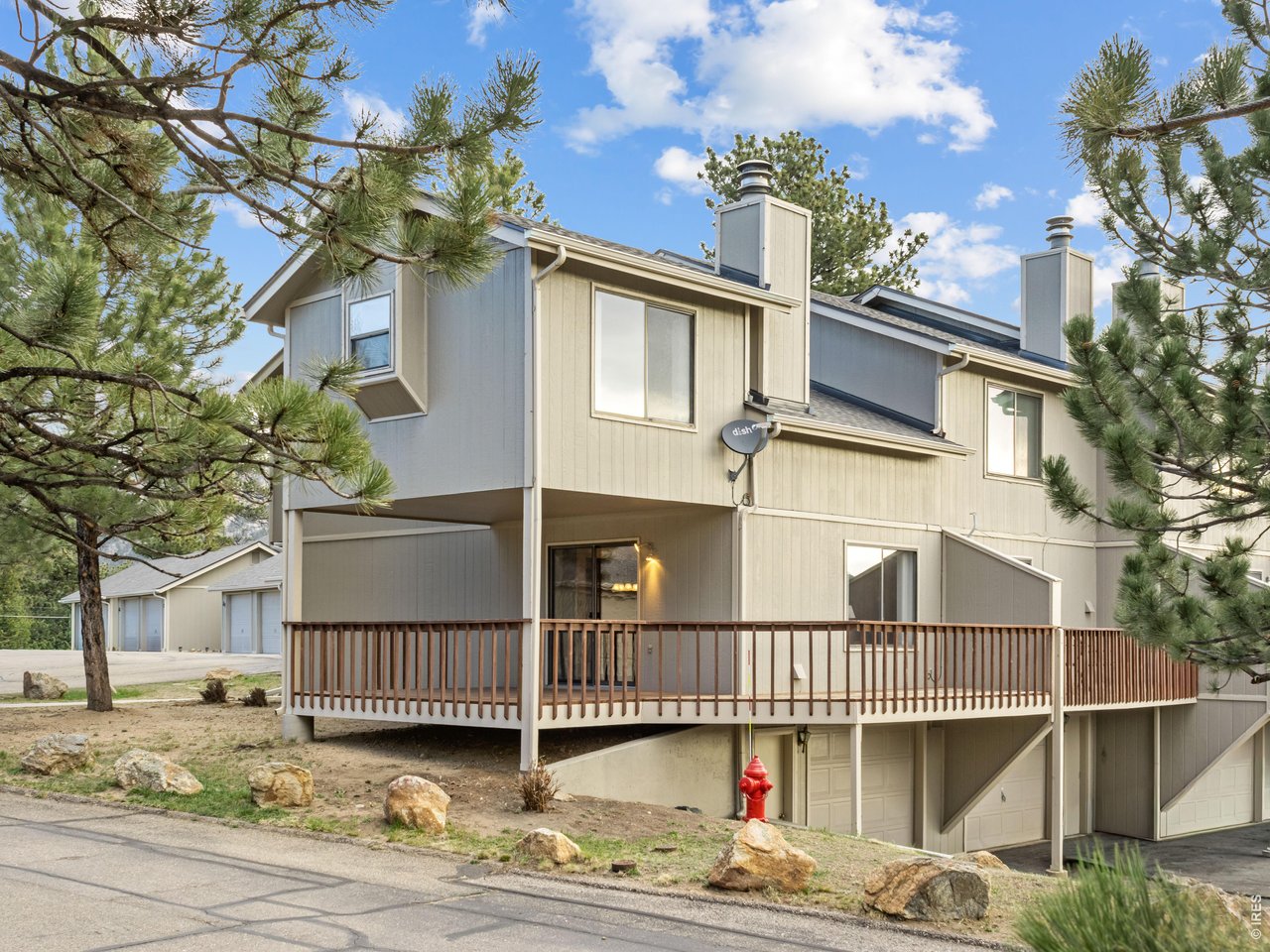 321 Big Horn Dr
