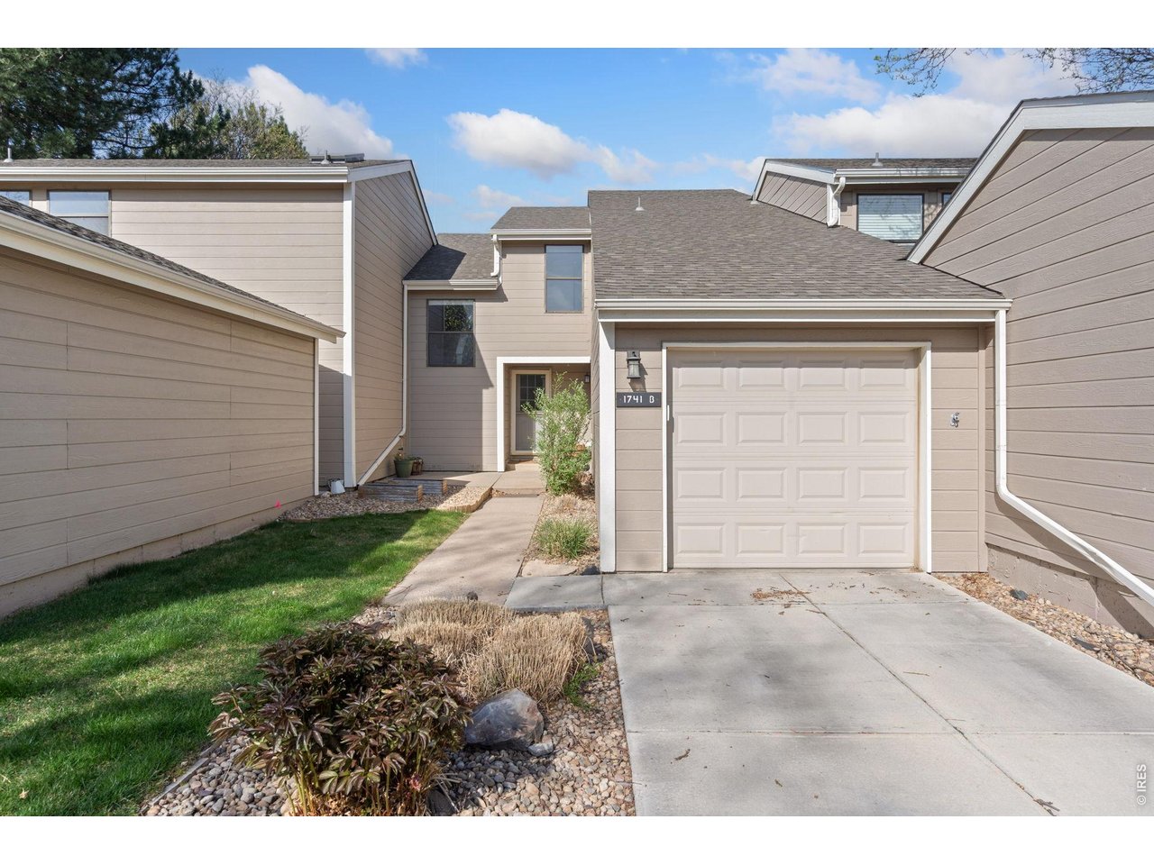 1741 Brookhaven Cir E