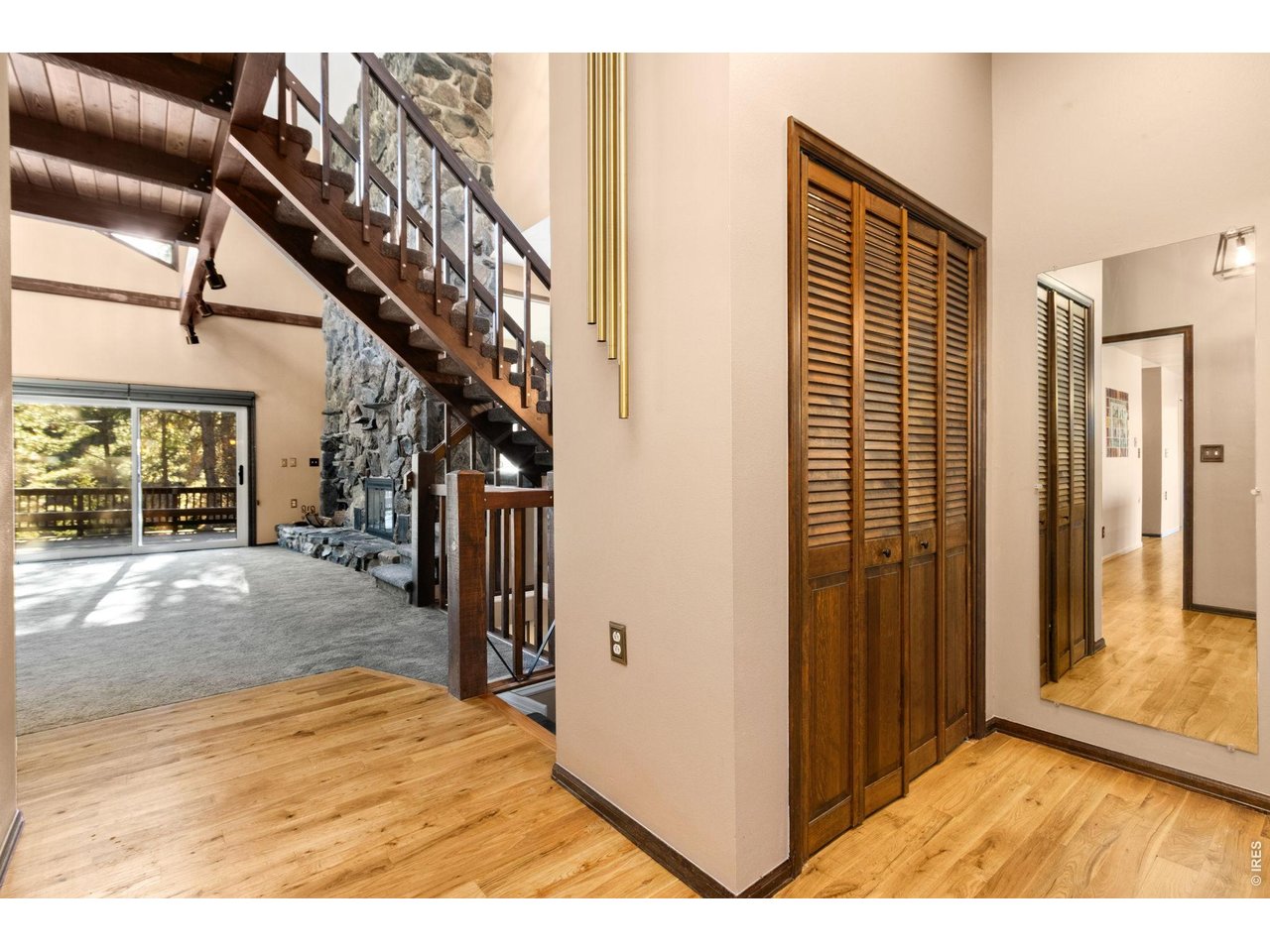 31 Kings Canyon Rd