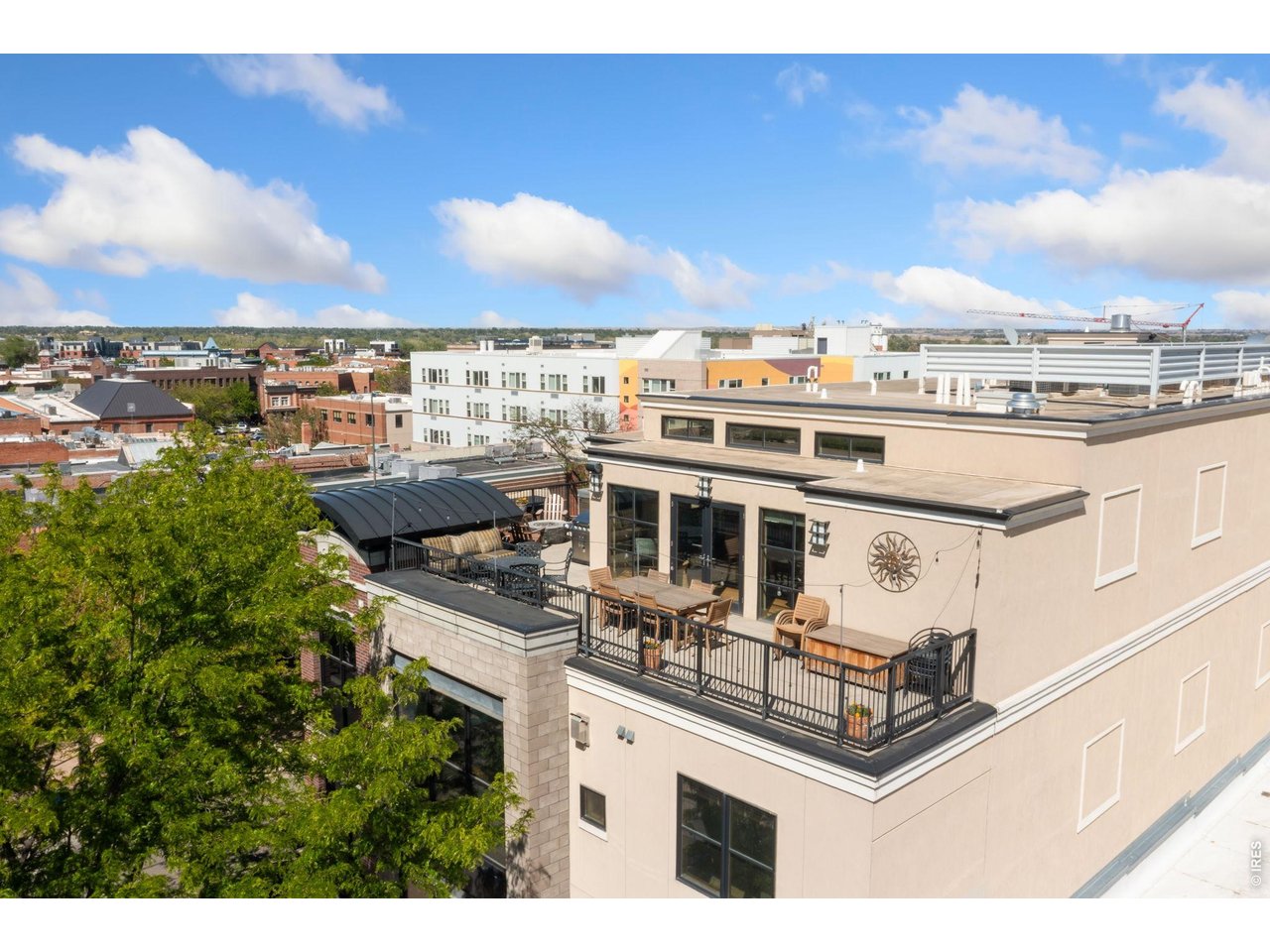 200 S College Ave