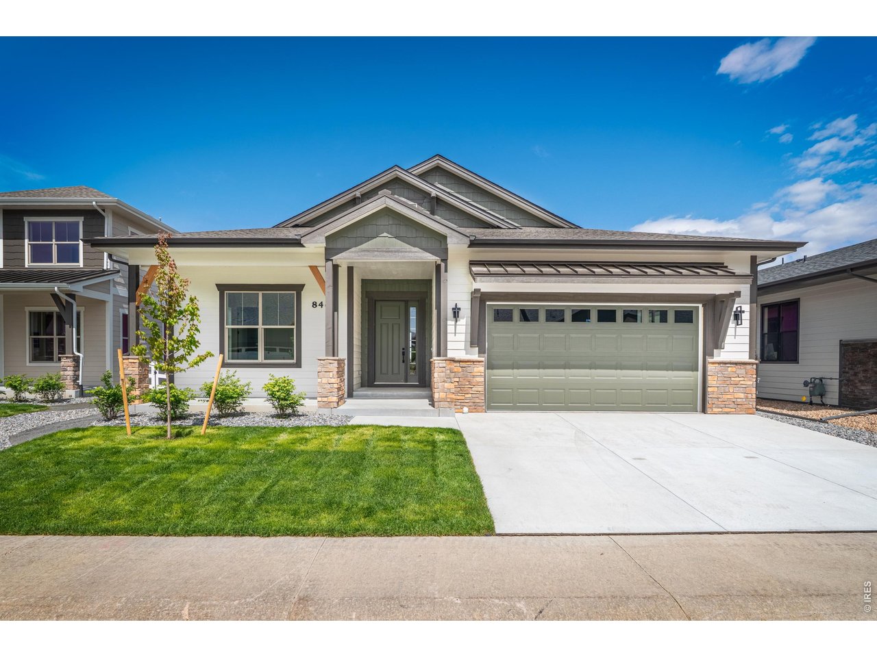 8463 Annapolis Dr