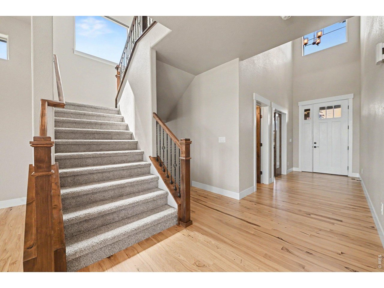 7166 Cottage Ct
