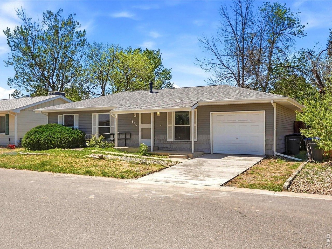 1585 Sagrimore Cir