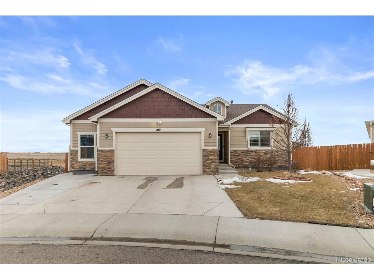 100 Bluebell Ct
