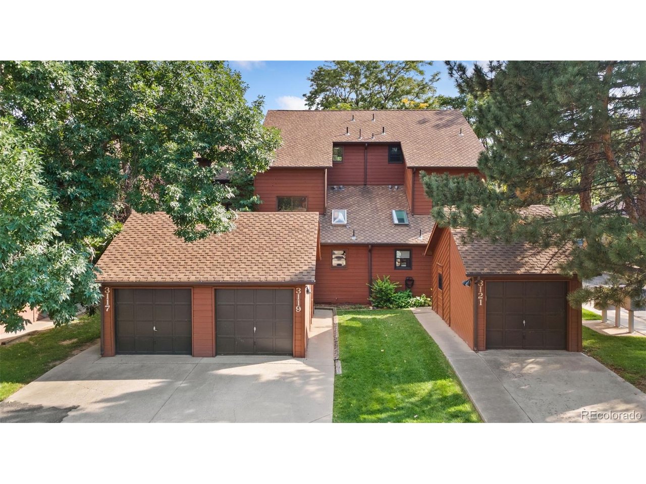 3119 Bell Dr