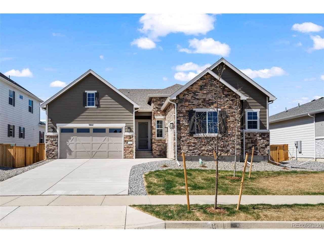 3807 Emerald Shore Cir