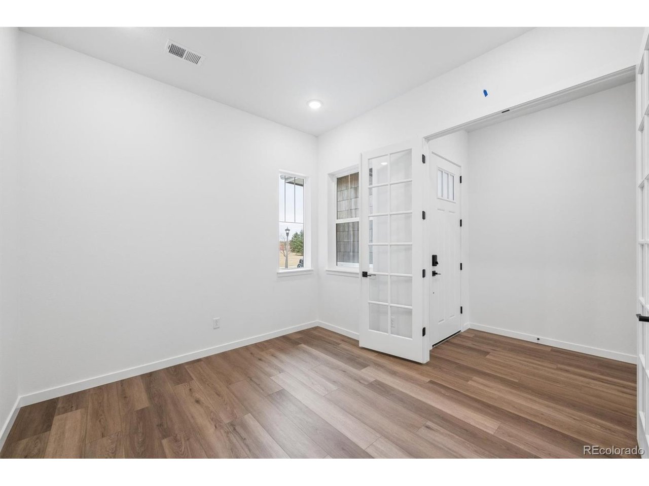 3771 Emerald Shore Cir