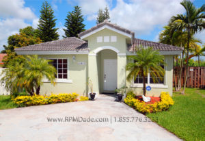 how to take pictures of rental property