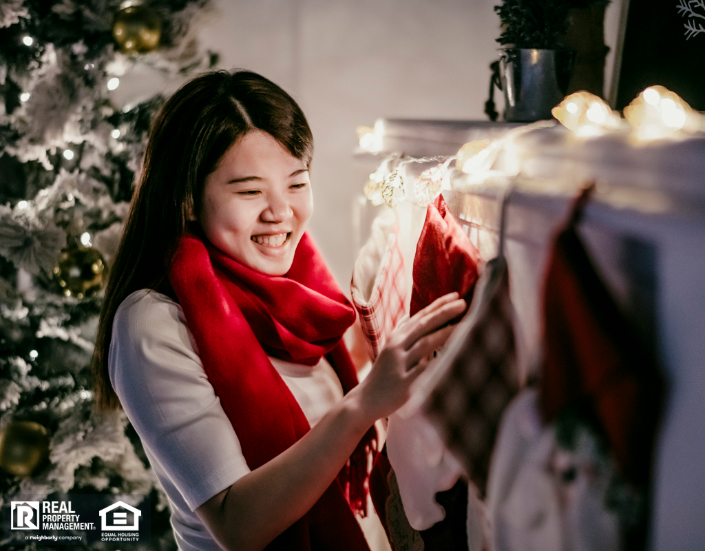 Kennesaw Tenant Hanging Up Stockings