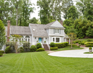 Waldorf Rental Property with a Well-Maintained Front Yard