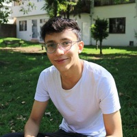Nicolas 