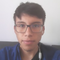 Nicolas 