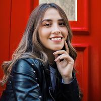 Laura Vanessa 