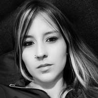 María