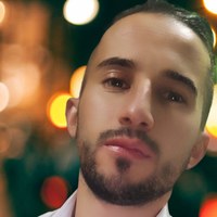 MAXIMILIANO