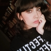 profile_laura