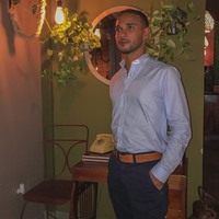 Armando 