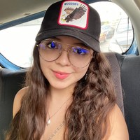 Karolyne 