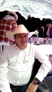 Roommate Carlos buscando habitación en 