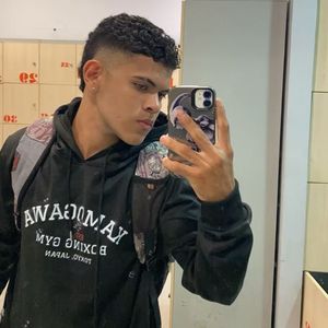 Roommate Stiven buscando habitación en Bucaramanga