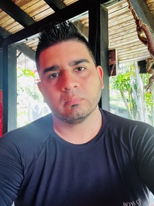 Roommate Alejandro buscando habitación en Cali