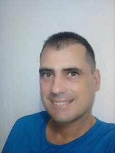 Roommate Christos buscando habitación en Bogotá