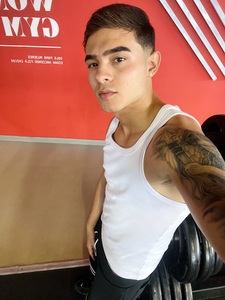 Roommate Marcos buscando habitación en Bello