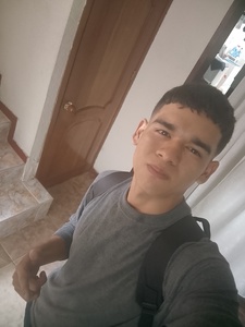 Roommate Yeiner buscando habitación en Chía